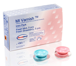 GC MI Varnish, Intro Pack, Strawberry  &amp; Mint,